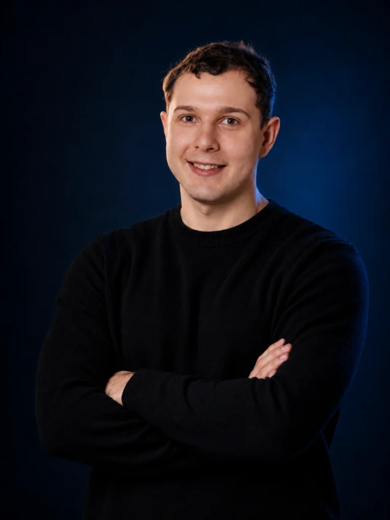 Patryk Wojewoda — twórca stron internetowych z Bochni, portret